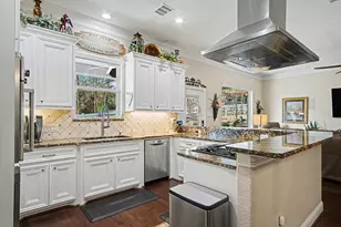 15569 Crown Oaks Dr, Montgomery, TX 77316 - Photo 38