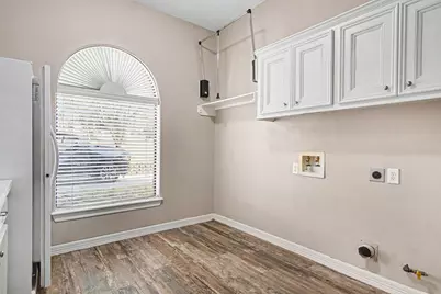 15569 Crown Oaks Drive, Montgomery, TX 77316 - Photo 30