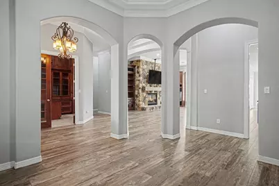 15569 Crown Oaks Drive, Montgomery, TX 77316 - Photo 6