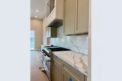 4623 Verone Street, Bellaire, TX 77401 - Photo 6