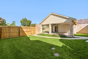 12805 Westpark Dr, Houston, TX 77082 - Photo 8