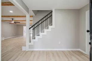 4735 Theall Rd, Houston, TX 77066 - Photo 4