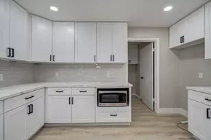 4735 Theall Rd, Houston, TX 77066 - Photo 18