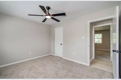 4735 Theall Road, Houston, TX 77066 - Photo 38