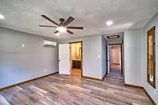 573 Hickory Hill Dr, Burkeville, TX 75932 - Photo 42
