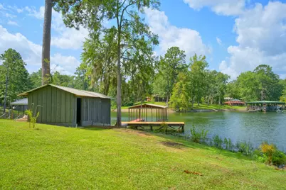 573 Hickory Hill Dr, Burkeville, TX 75932 - Photo 8