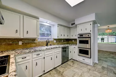 5714 Spanish Oak Drive, Houston, TX 77066 - Photo 4