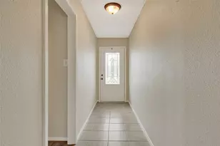 10010 Lost Pine Dr, Baytown, TX 77521 - Photo 4