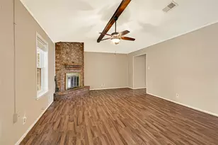 10010 Lost Pine Dr, Baytown, TX 77521 - Photo 6