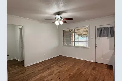 204 Meadow Lane, Brenham, TX 77833 - Photo 10