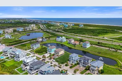 26727 Bay Water Drive, Galveston, TX 77554 - Photo 10