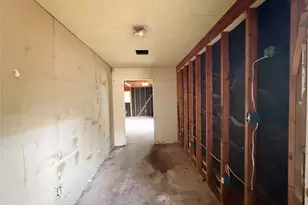 341 Maple Ln, Conroe, TX 77304 - Photo 12