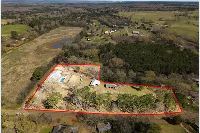 300 Stoddard Drive, Nacogdoches, TX 75965 - Photo 1
