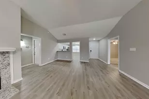 19622 Westbridge Ln, Spring, TX 77379 - Photo 2