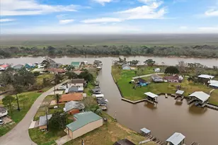 5317 County Rd 868 E, Brazoria, TX 77422 - Photo 2