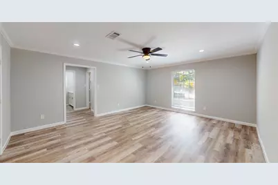 2206 Carriage Lane, La Marque, TX 77568 - Photo 18