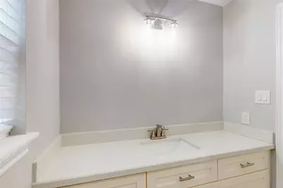 2206 Carriage Lane, La Marque, TX 77568 - Photo 20