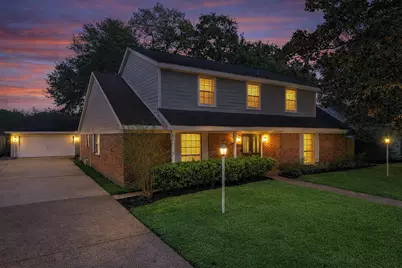 2206 Carriage Lane, La Marque, TX 77568 - Photo 1