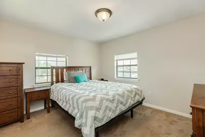 640 Whitten Street, Clute, TX 77531 - Photo 28