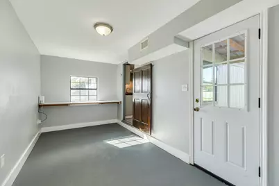 640 Whitten Street, Clute, TX 77531 - Photo 12