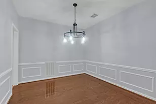 36 Grants Lake Cir, Sugar Land, TX 77479 - Photo 8