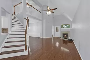36 Grants Lake Cir, Sugar Land, TX 77479 - Photo 4