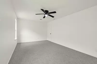 5505 Savannah Woods Lane, Rosharon, TX 77583 - Photo 16