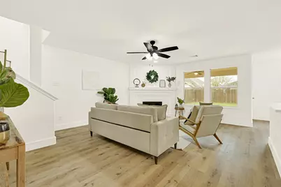 1914 Rock Ridge Drive, Houston, TX 77049 - Photo 10