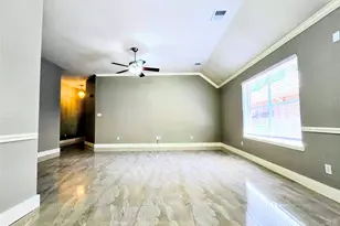 159 S Delta Mill Cir, The Woodlands, TX 77385 - Photo 10