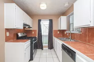 5411 Regal Ridge Ln, Houston, TX 77053 - Photo 8