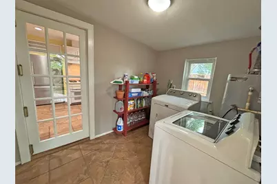 6719 Meadowlawn Street, Houston, TX 77023 - Photo 20