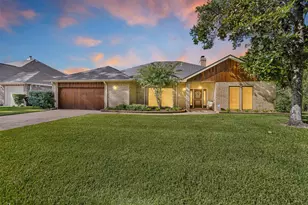 11710 Willowrun Dr, Montgomery, TX 77356 - Photo 2