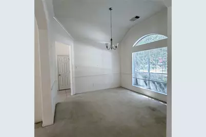 18 Griffin Hill Court, The Woodlands, TX 77382 - Photo 4