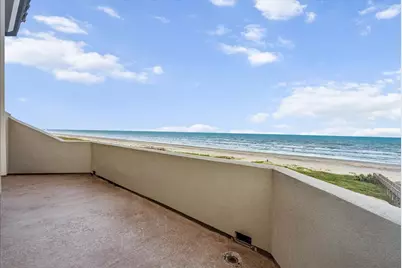 19615 Shores Drive, Galveston, TX 77554 - Photo 38