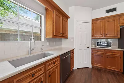 3403 Driftwood Court, Sugar Land, TX 77478 - Photo 16