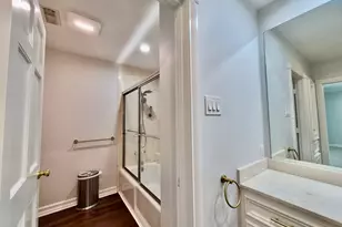 5330 Braesheather Dr, Houston, TX 77096 - Photo 24