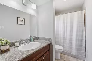 900 Sunnybrook Ln, Baytown, TX 77521 - Photo 20