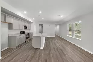 26439 Lake Shore Dr, Hempstead, TX 77445 - Photo 10
