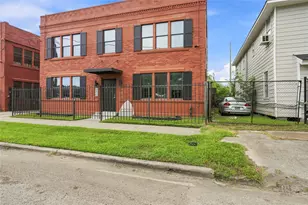 6825 Avenue C, Houston, TX 77011 - Photo 1