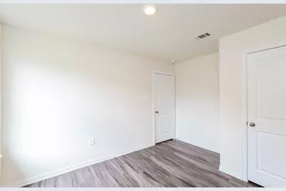 2722 Stallings Drive, Houston, TX 77088 - Photo 12