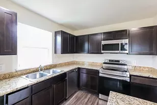 2722 Stallings Dr, Houston, TX 77088 - Photo 8