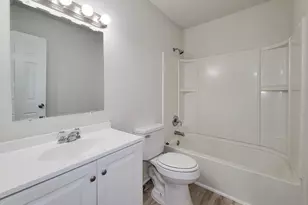 8719 Valley Song Dr, Houston, TX 77078 - Photo 22