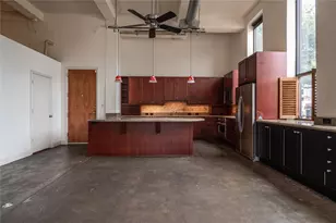 915 N San Jacinto St, Houston, TX 77002 - Photo 1