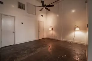 915 N San Jacinto St, Houston, TX 77002 - Photo 8