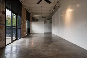 915 N San Jacinto St, Houston, TX 77002 - Photo 1