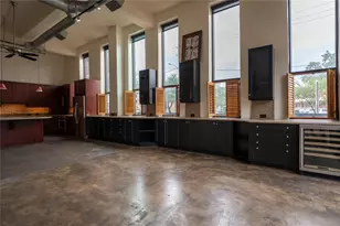 915 N San Jacinto St, Houston, TX 77002 - Photo 8