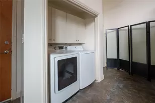 915 N San Jacinto St, Houston, TX 77002 - Photo 16