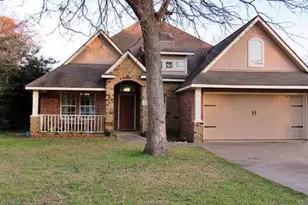 52 Fairway Dr, Normangee, TX 77871 - Photo 1