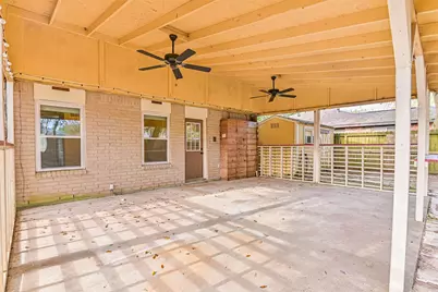 222 Old Oaks Street, League City, TX 77573 - Photo 32