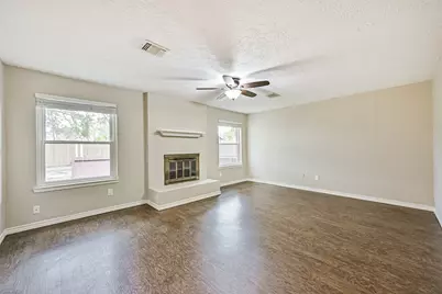 222 Old Oaks Street, League City, TX 77573 - Photo 8